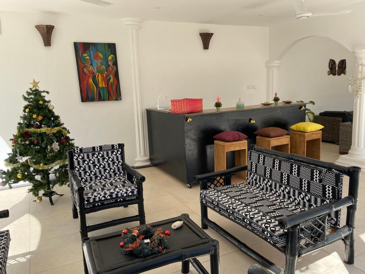 Dulaa Deema Residence Brufut Heights Tranquil Zewnętrze zdjęcie