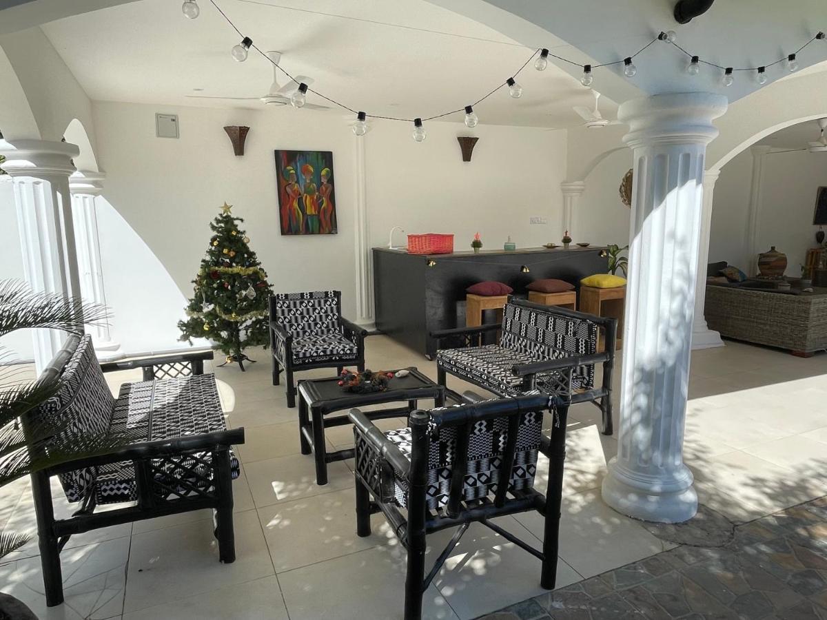 Dulaa Deema Residence Brufut Heights Tranquil Zewnętrze zdjęcie